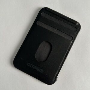 OtterBox Detachable Wallet (Case Sold Separately) for MagSafe - BLACK